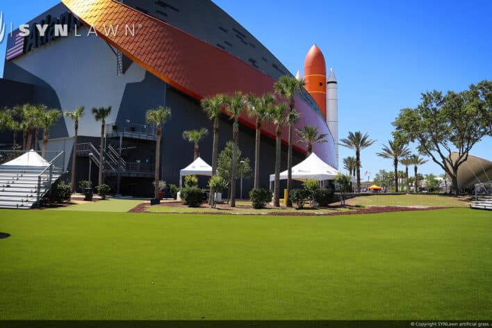 image of SYNLawn Maui HI commercial artificial grass for theme parks